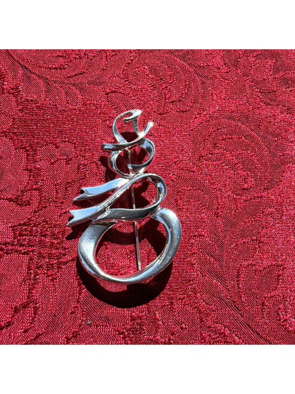 Vintage Abstract Snowman Brooch Silver Tone Metal Scarf Modern Christmas 2.5"